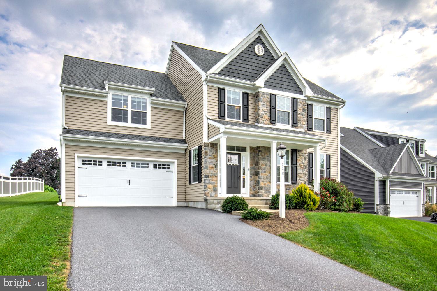 528 SPRING HOLLOW DRIVE
