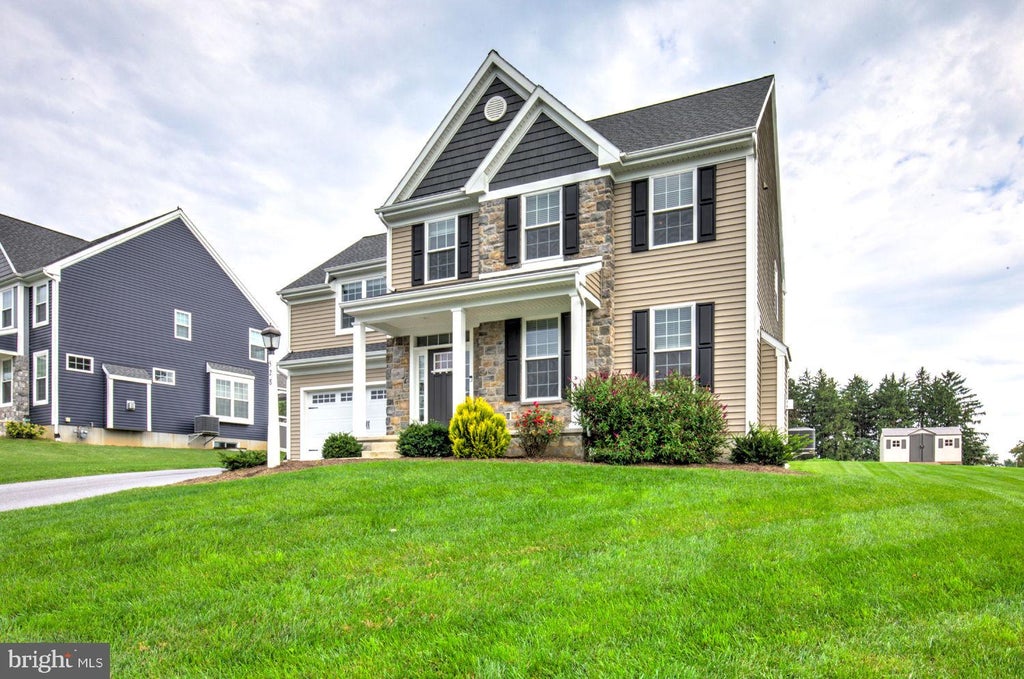 Photo of 528 Spring Hollow Drive, NEW HOLLAND, PA 17557 (MLS # PALA2094162)