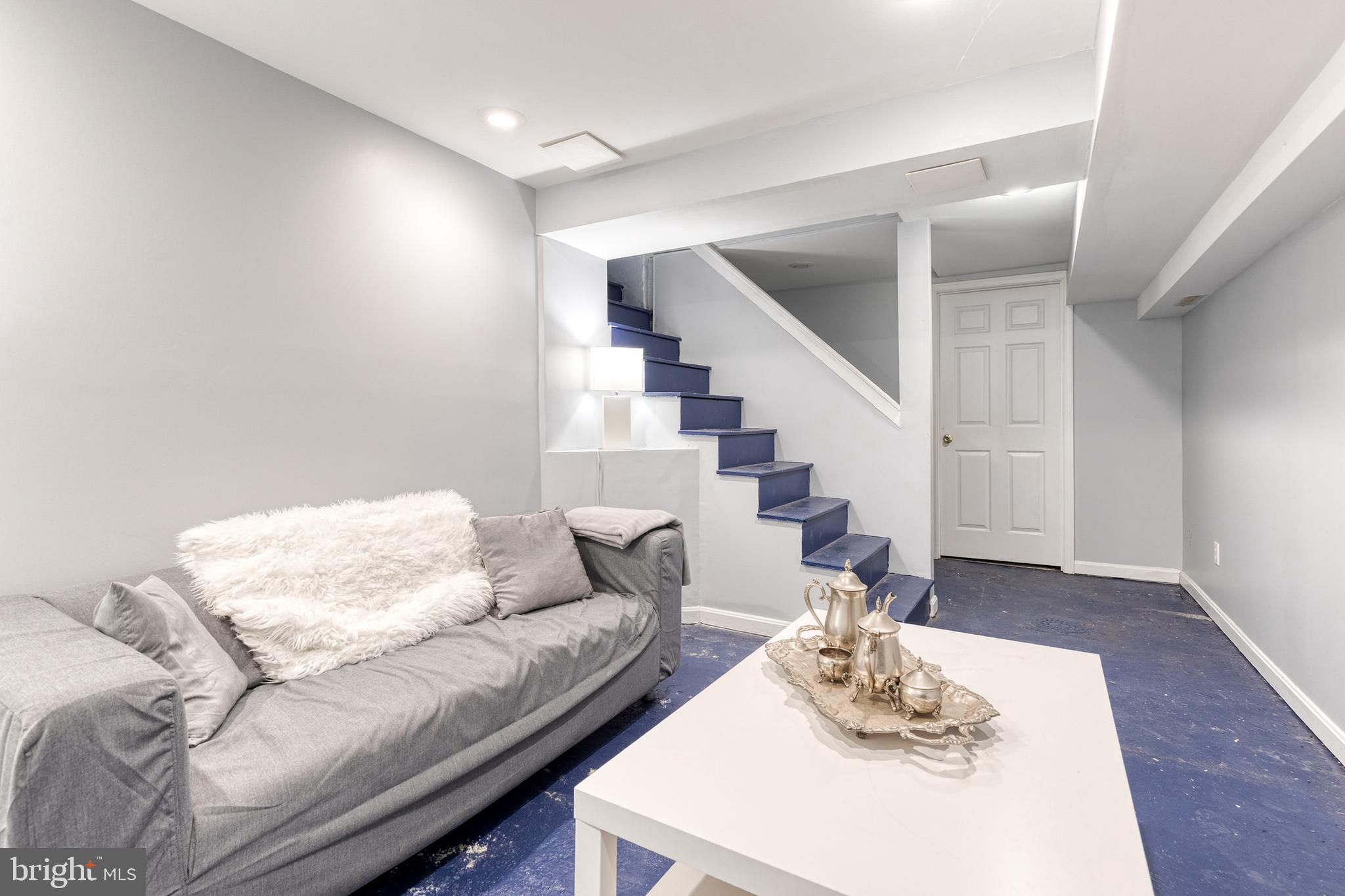 HOMELAND HISTORIC DISTRICT - Residential