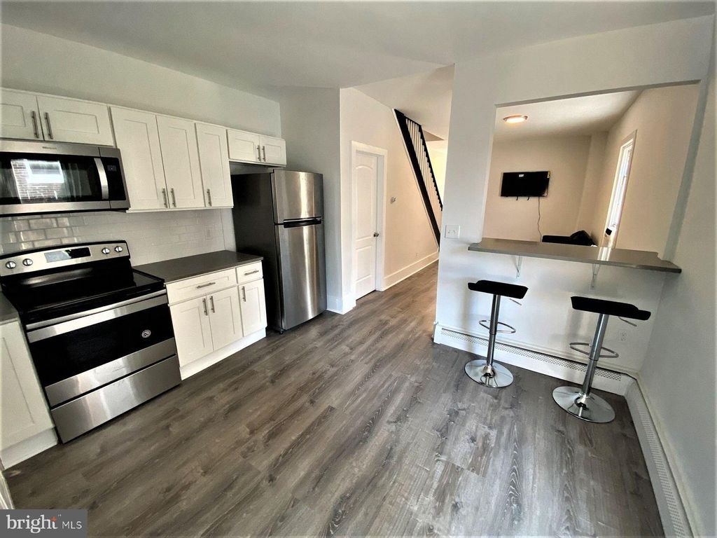 Photo of 515 Thomas Street, BETHLEHEM, PA 18015 (MLS # PANH2009212)