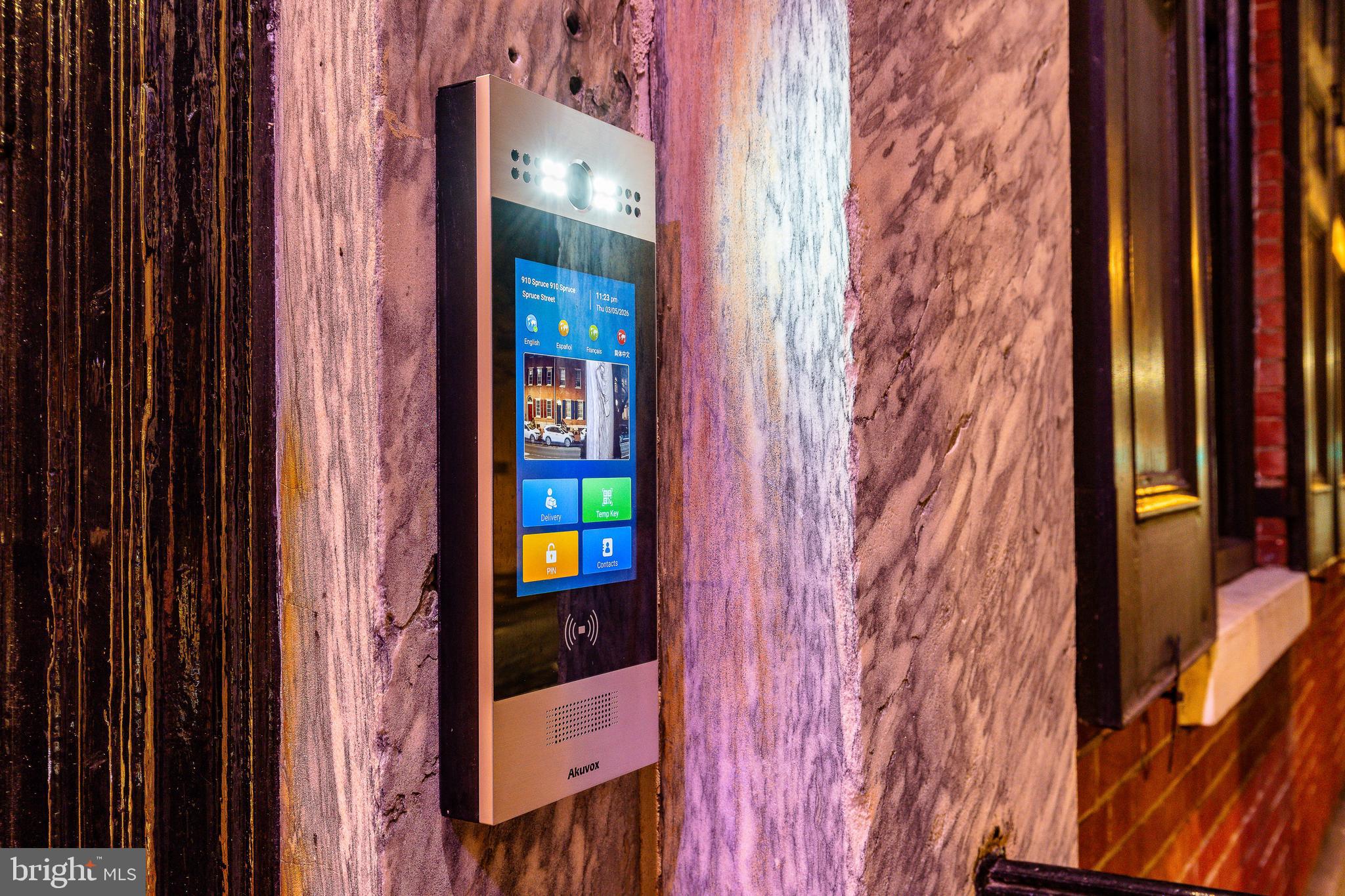 WASHINGTON SQ WEST - Residential