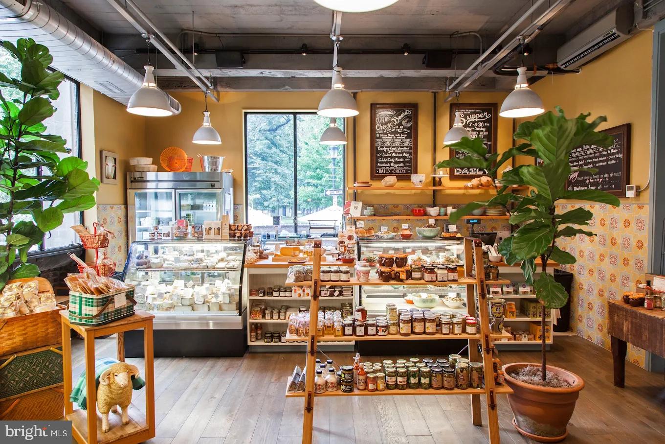 WASHINGTON SQ WEST - Residential