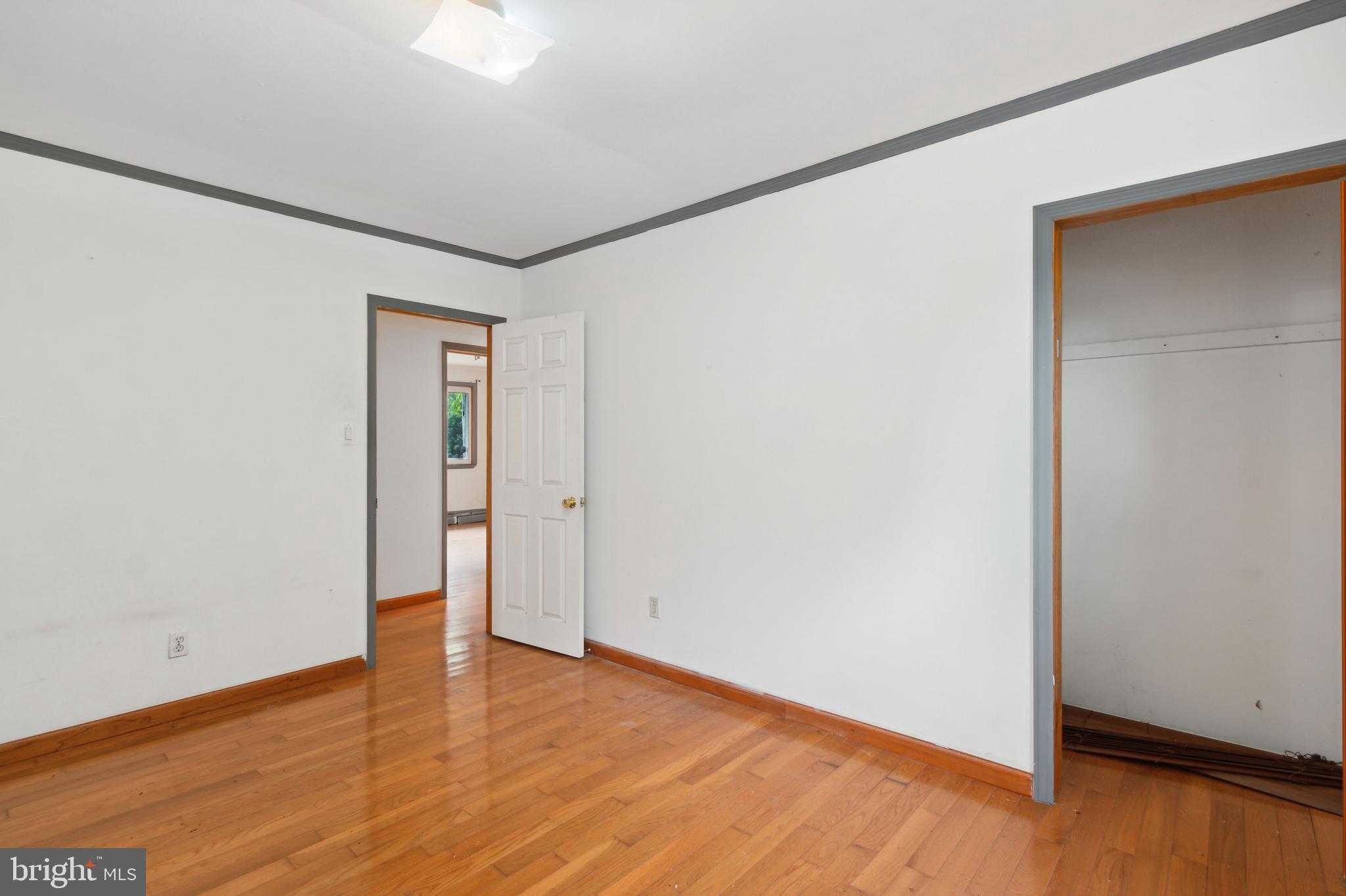 CROYDON ACRES - Residential