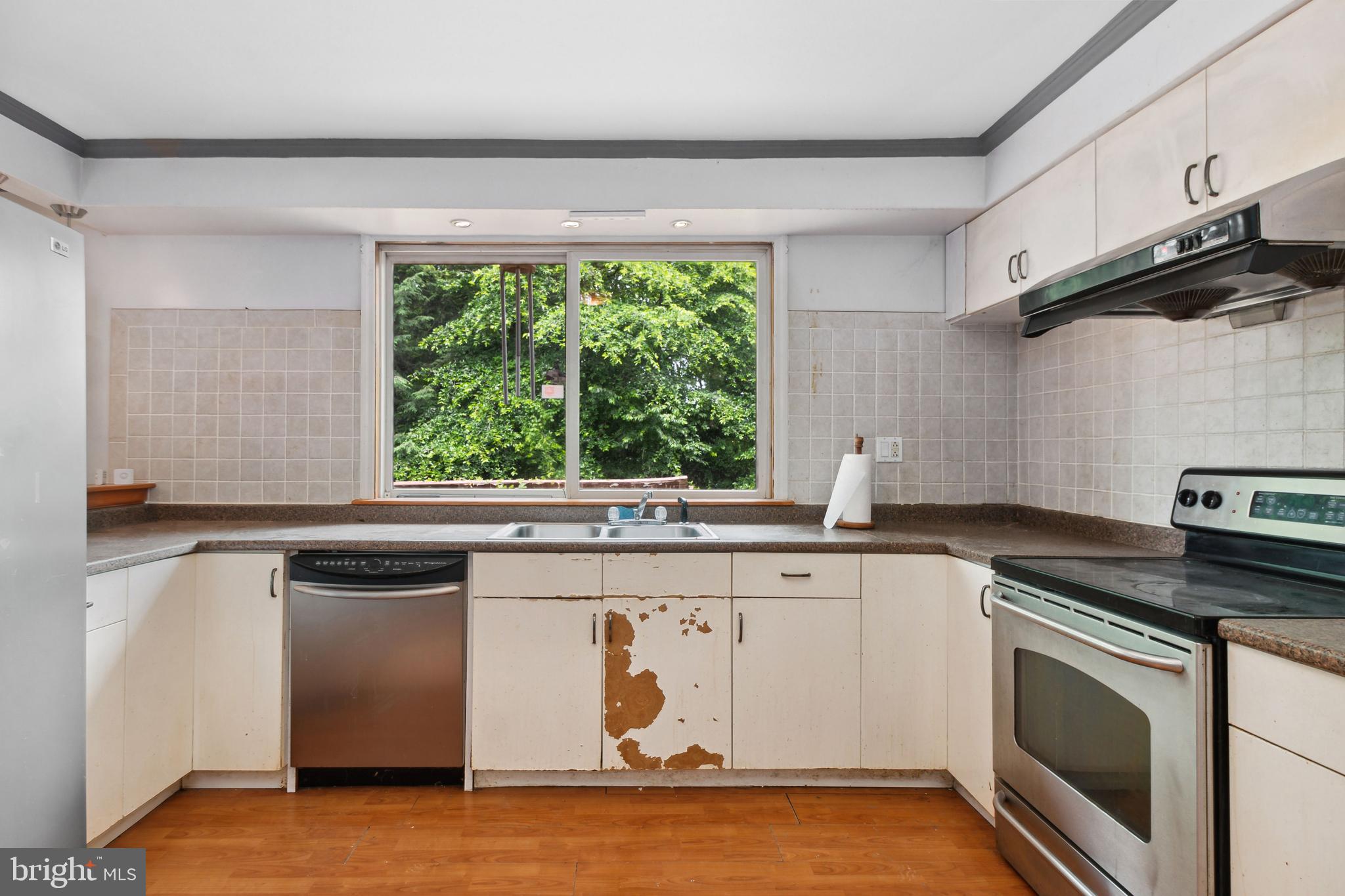 CROYDON ACRES - Residential