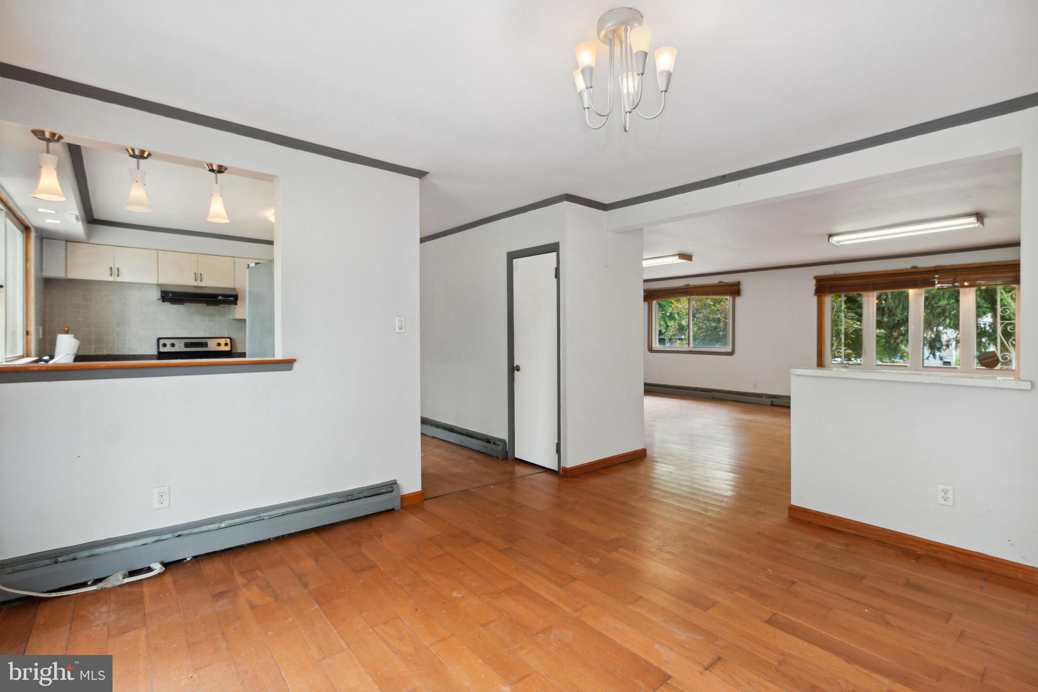 CROYDON ACRES - Residential