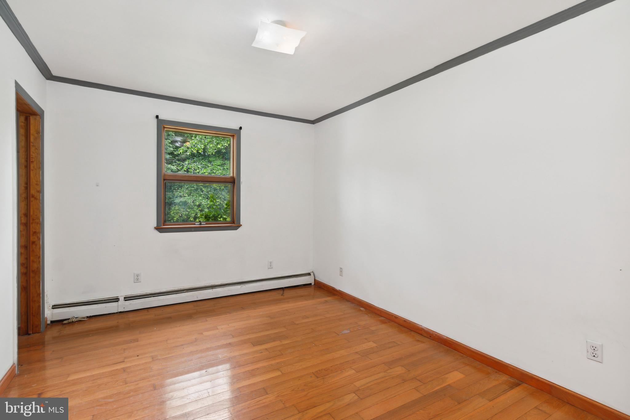 CROYDON ACRES - Residential