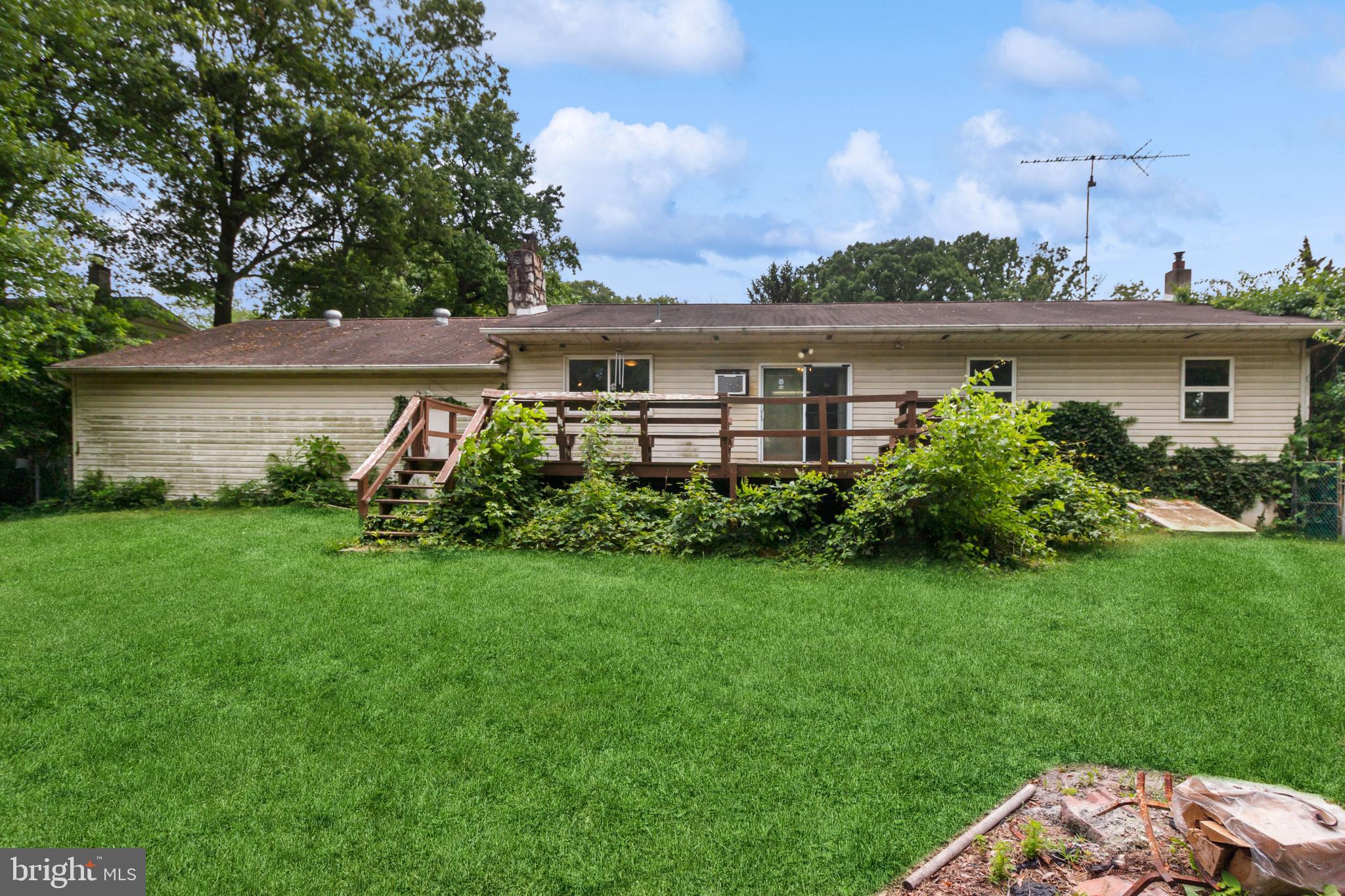 CROYDON ACRES - Residential