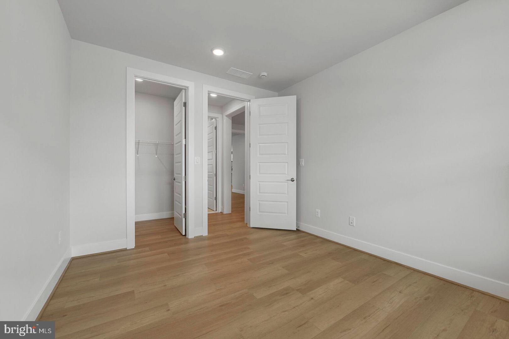 BRAMBLETON - Residential