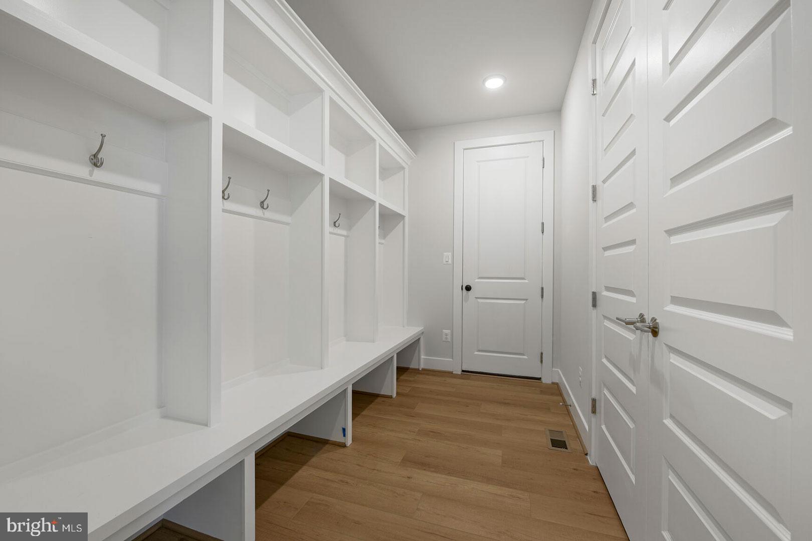 BRAMBLETON - Residential