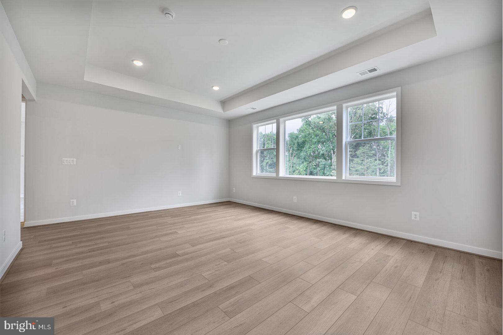 BRAMBLETON - Residential