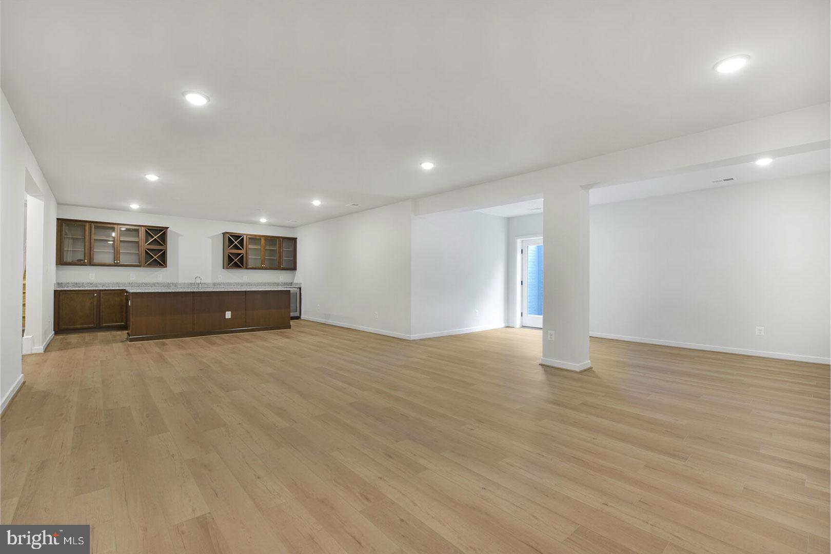 BRAMBLETON - Residential