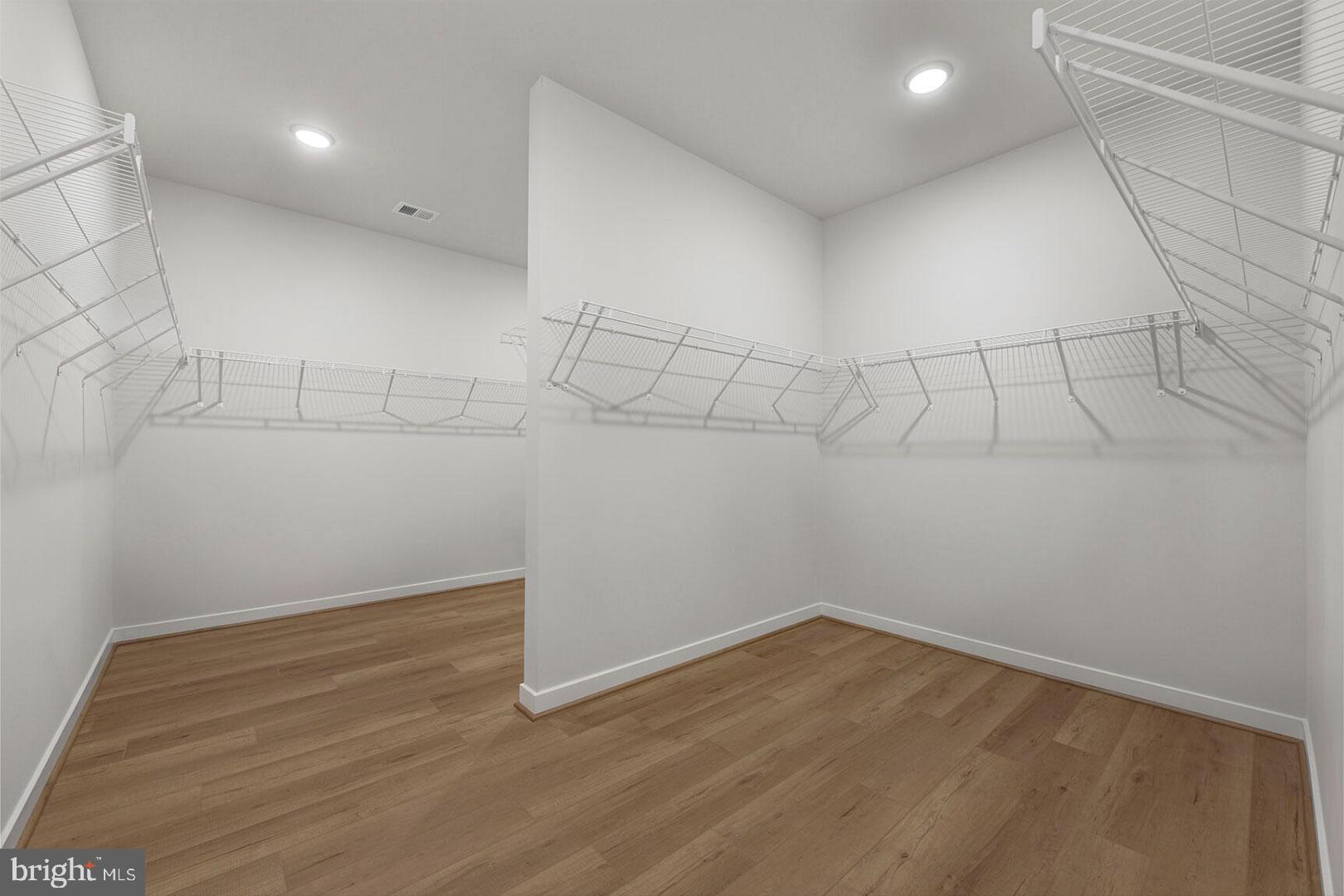 BRAMBLETON - Residential