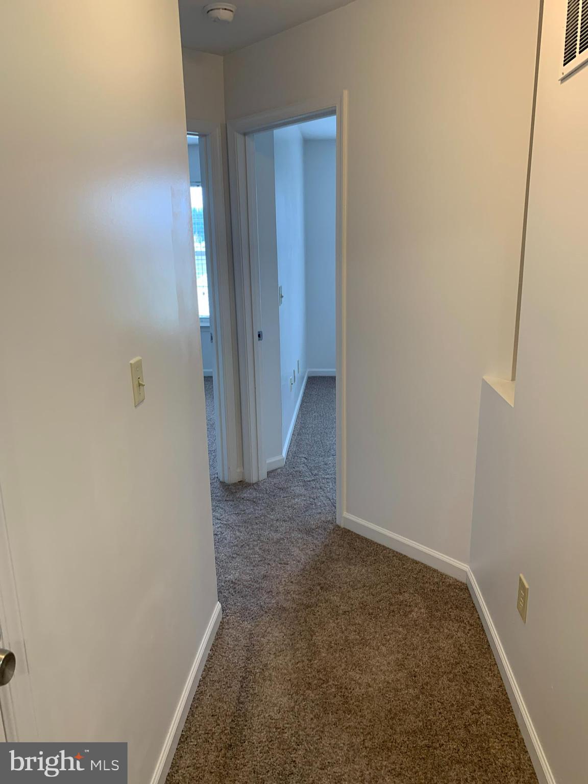 LAUREL RIDGE - Residential Lease