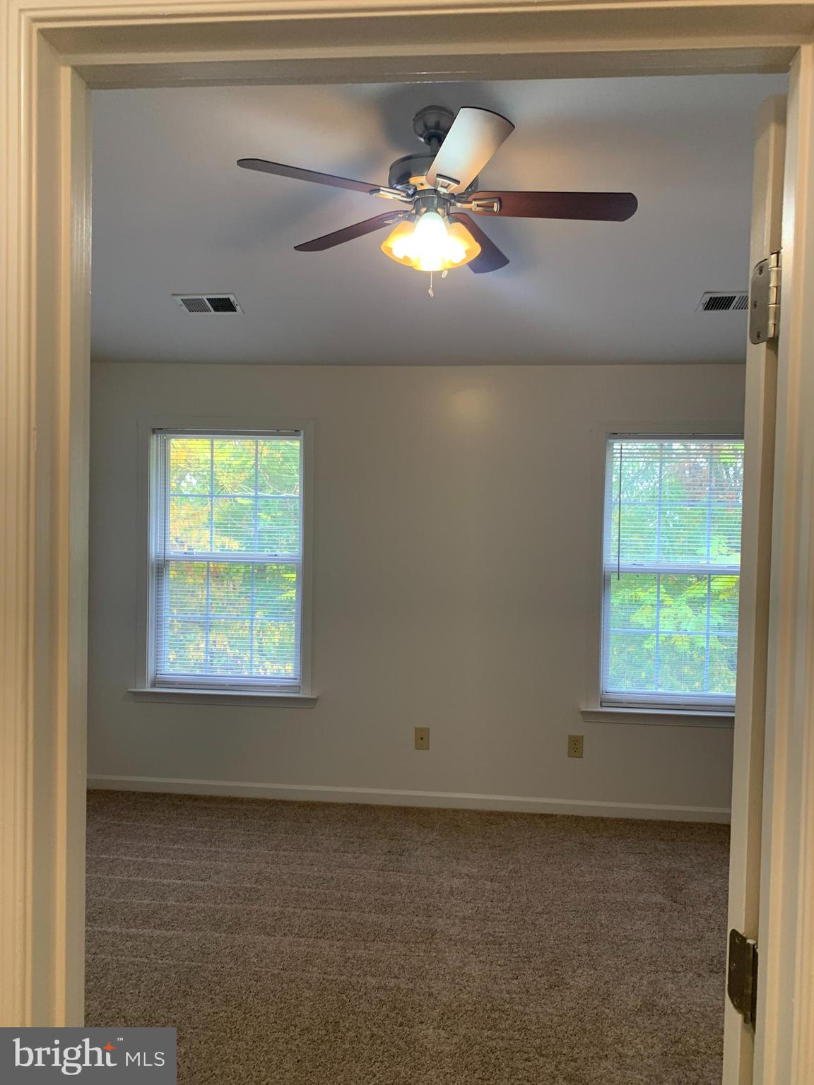 LAUREL RIDGE - Residential Lease