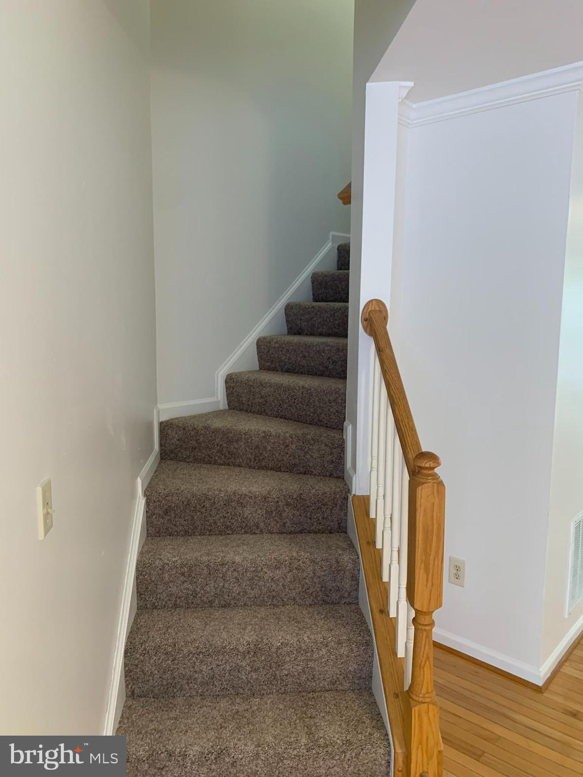 LAUREL RIDGE - Residential Lease