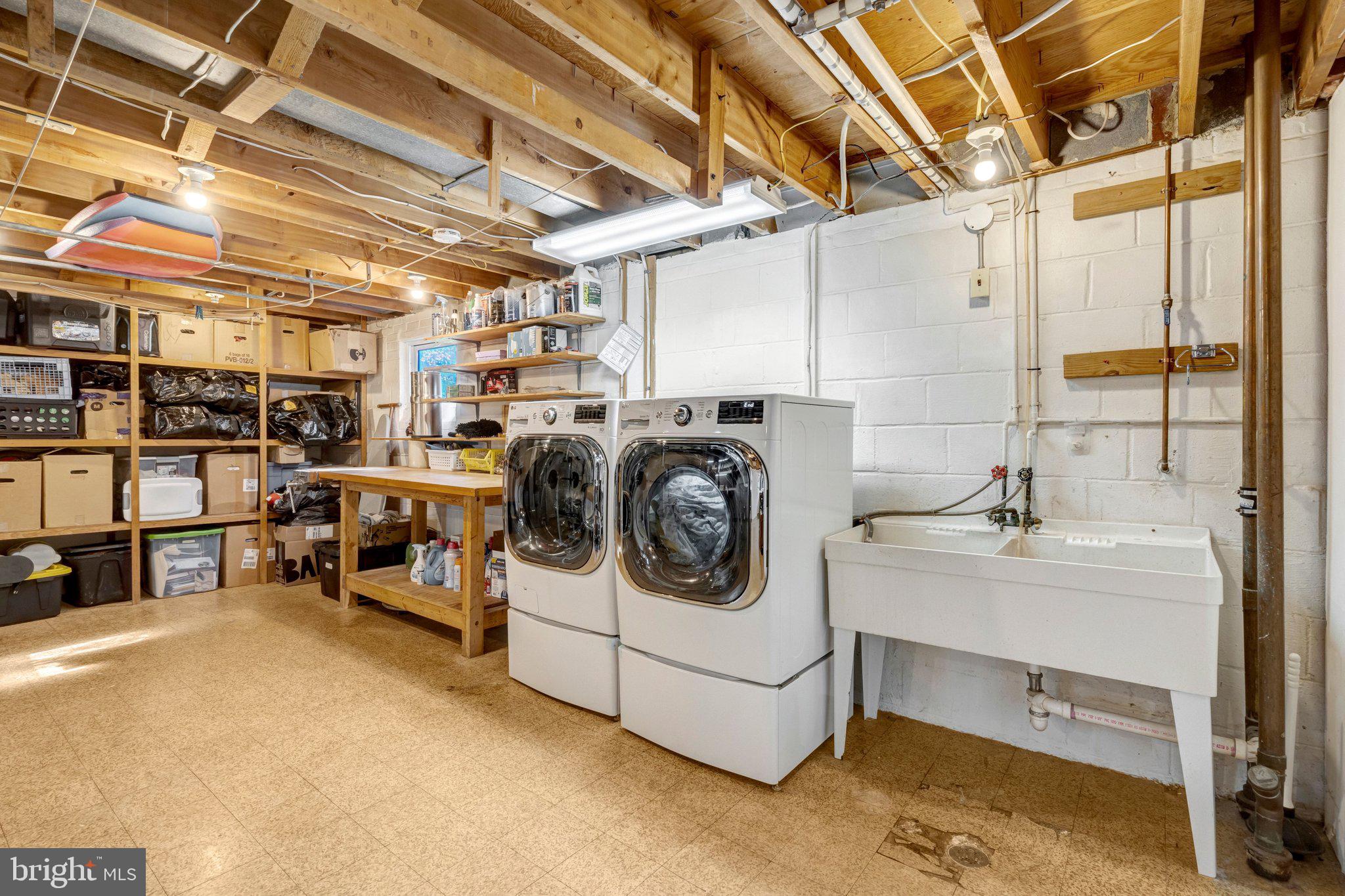 RAVENSWORTH - Residential