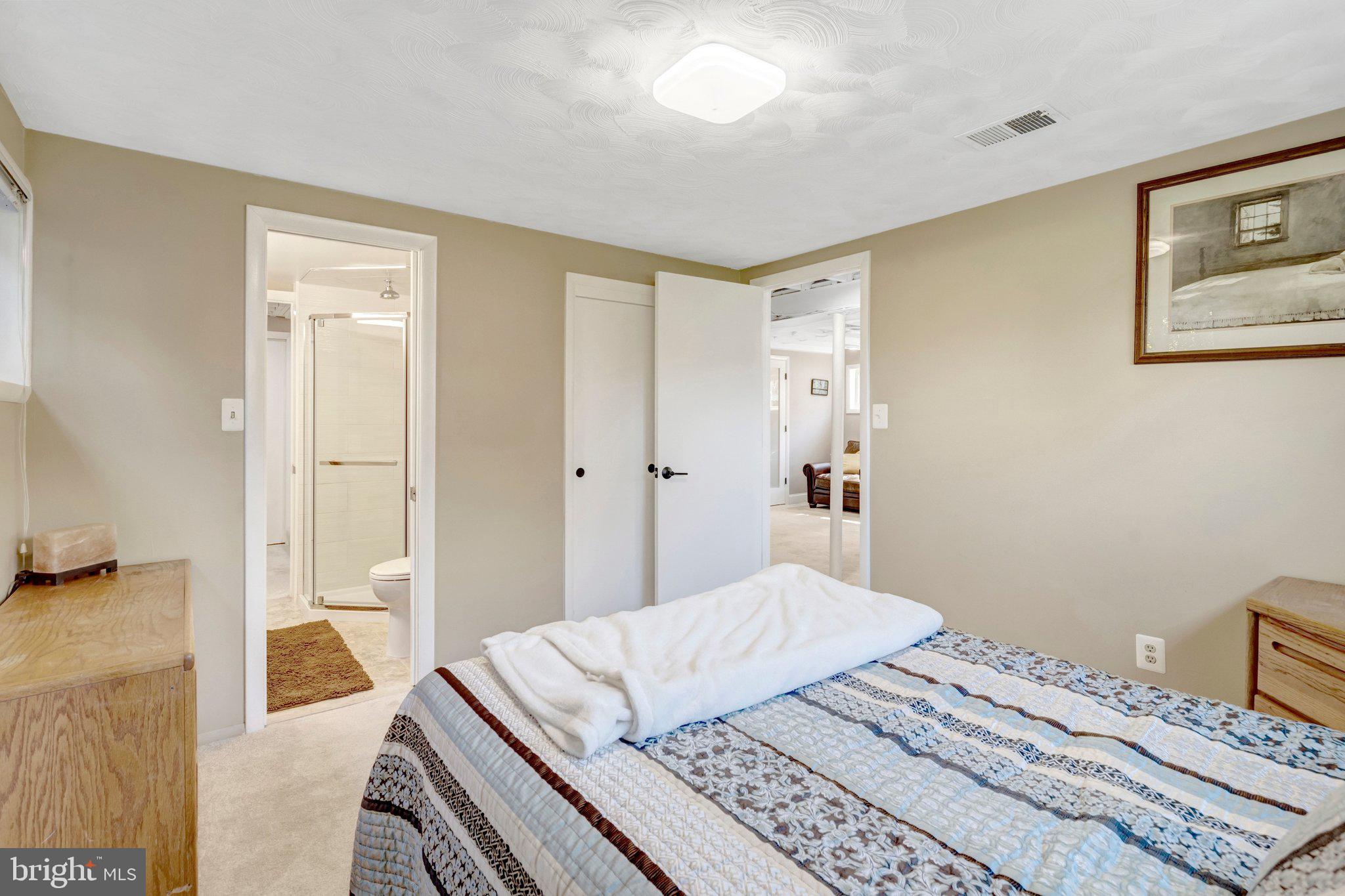 RAVENSWORTH - Residential