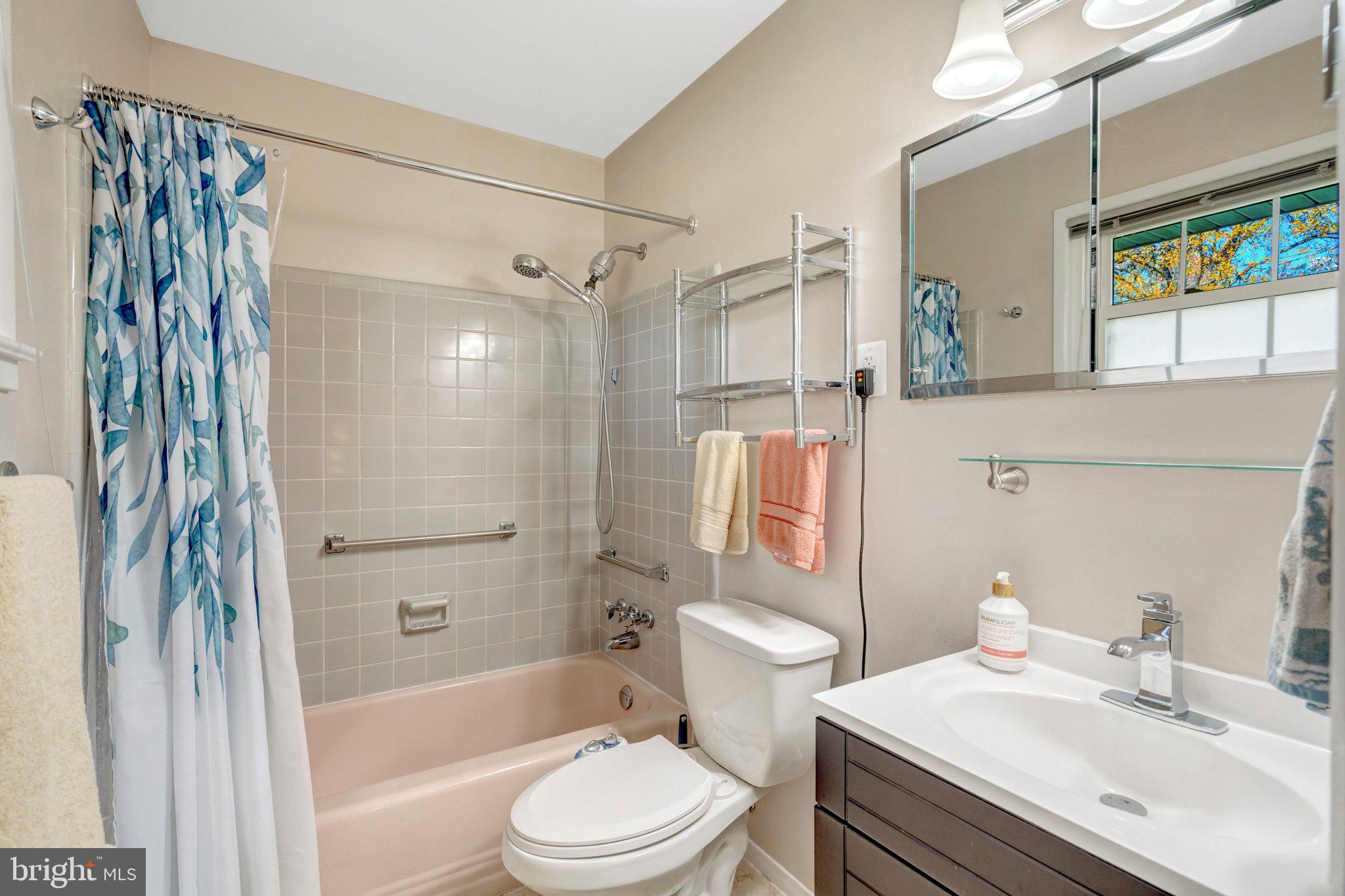 RAVENSWORTH - Residential