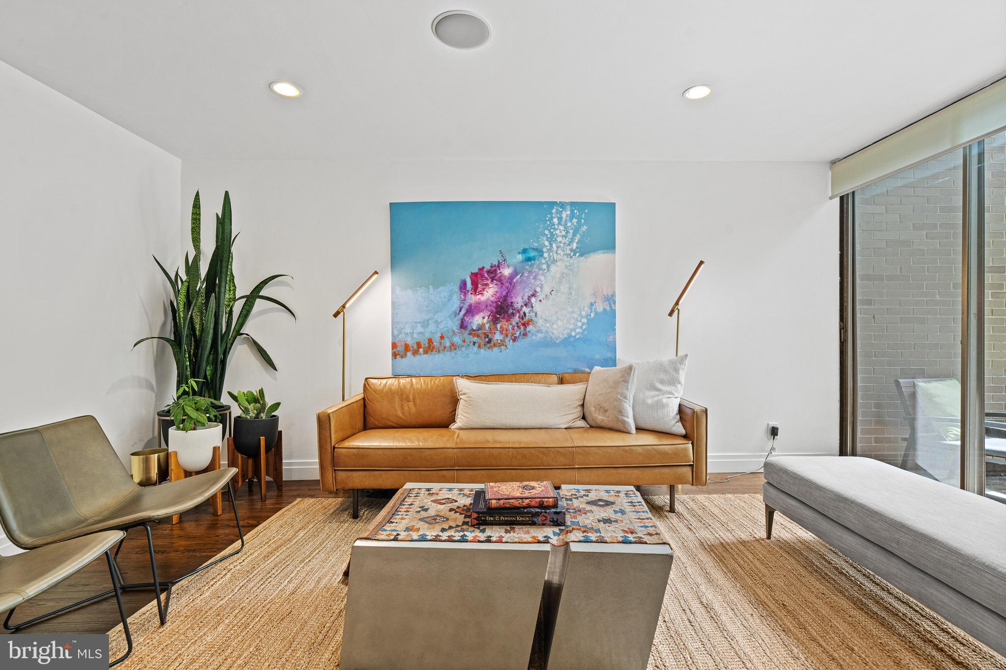 LAKE ANNE OF RESTON - Residential