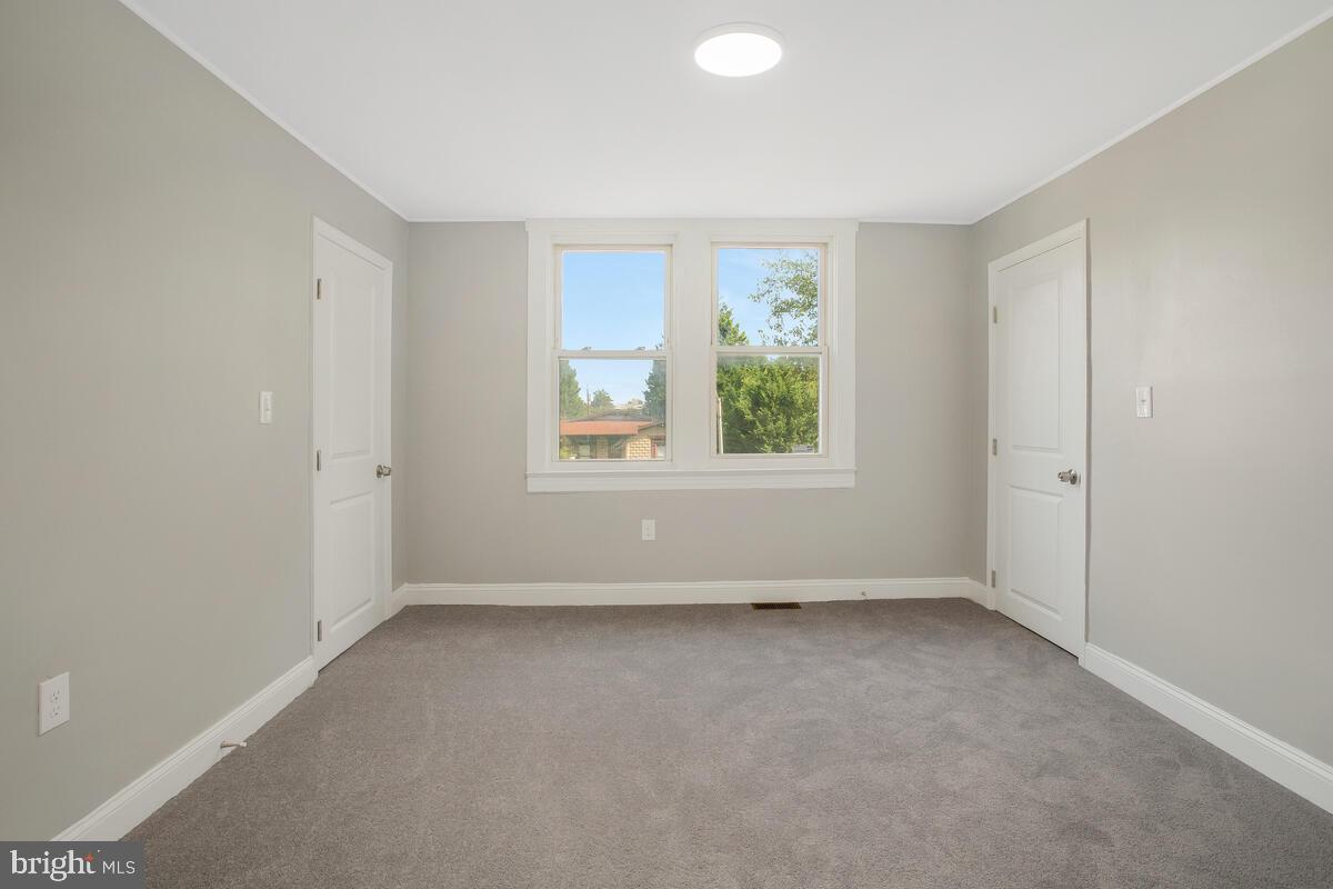 BROOKLYN - Residential