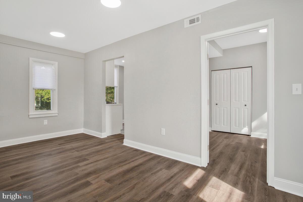 BROOKLYN - Residential