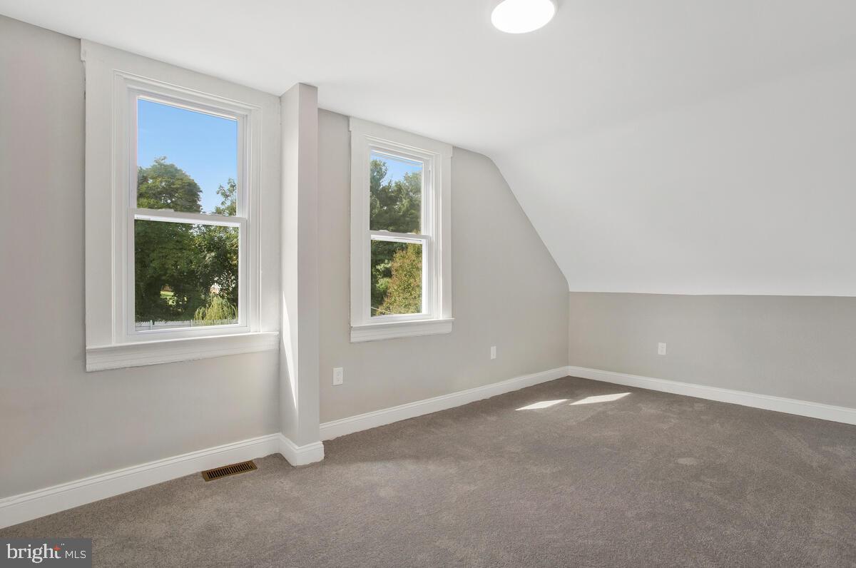 BROOKLYN - Residential