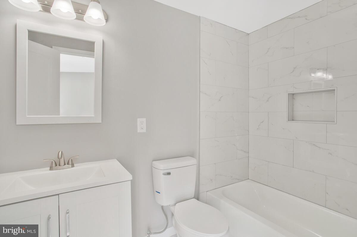 BROOKLYN - Residential