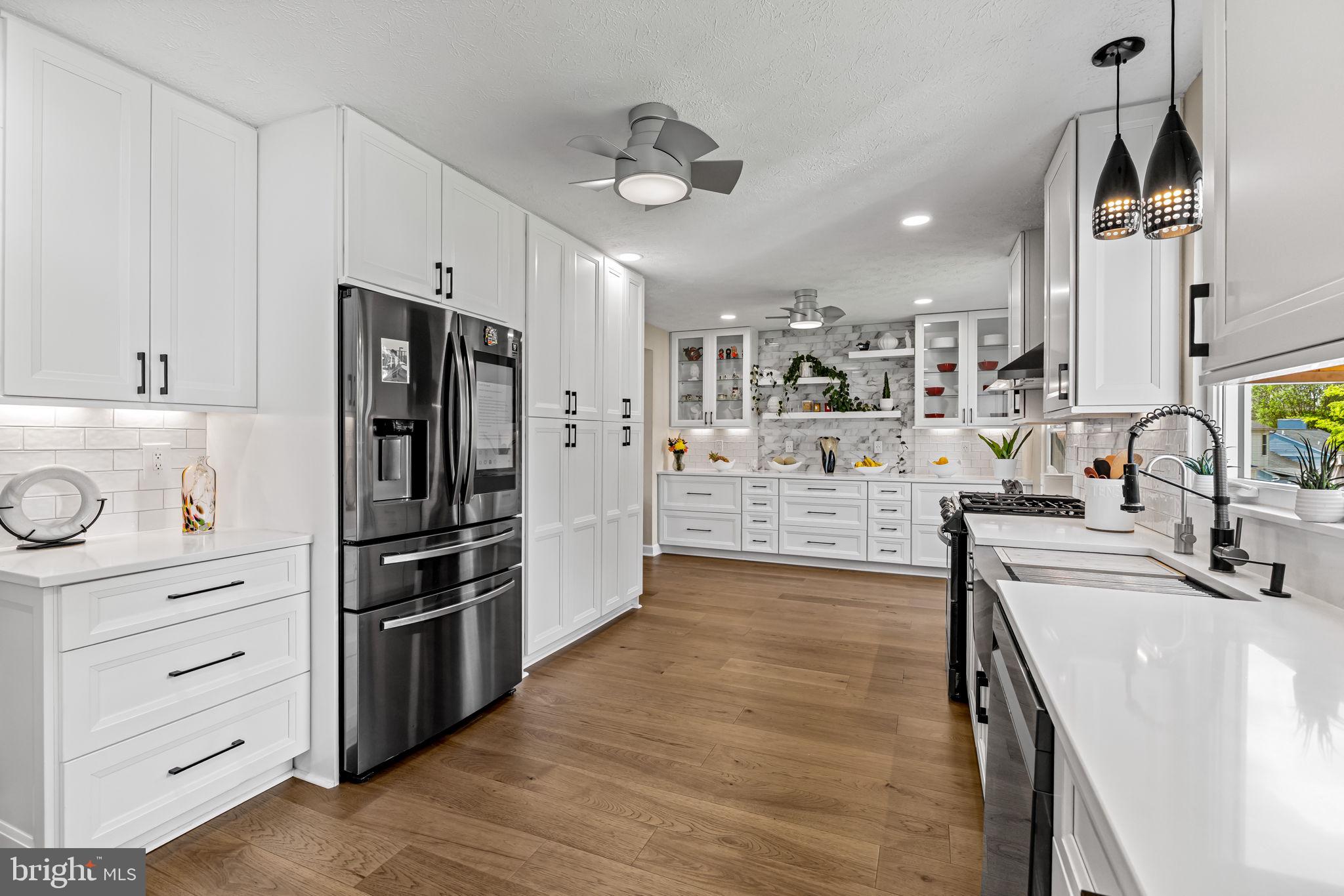 WHEATFIELD - Residential