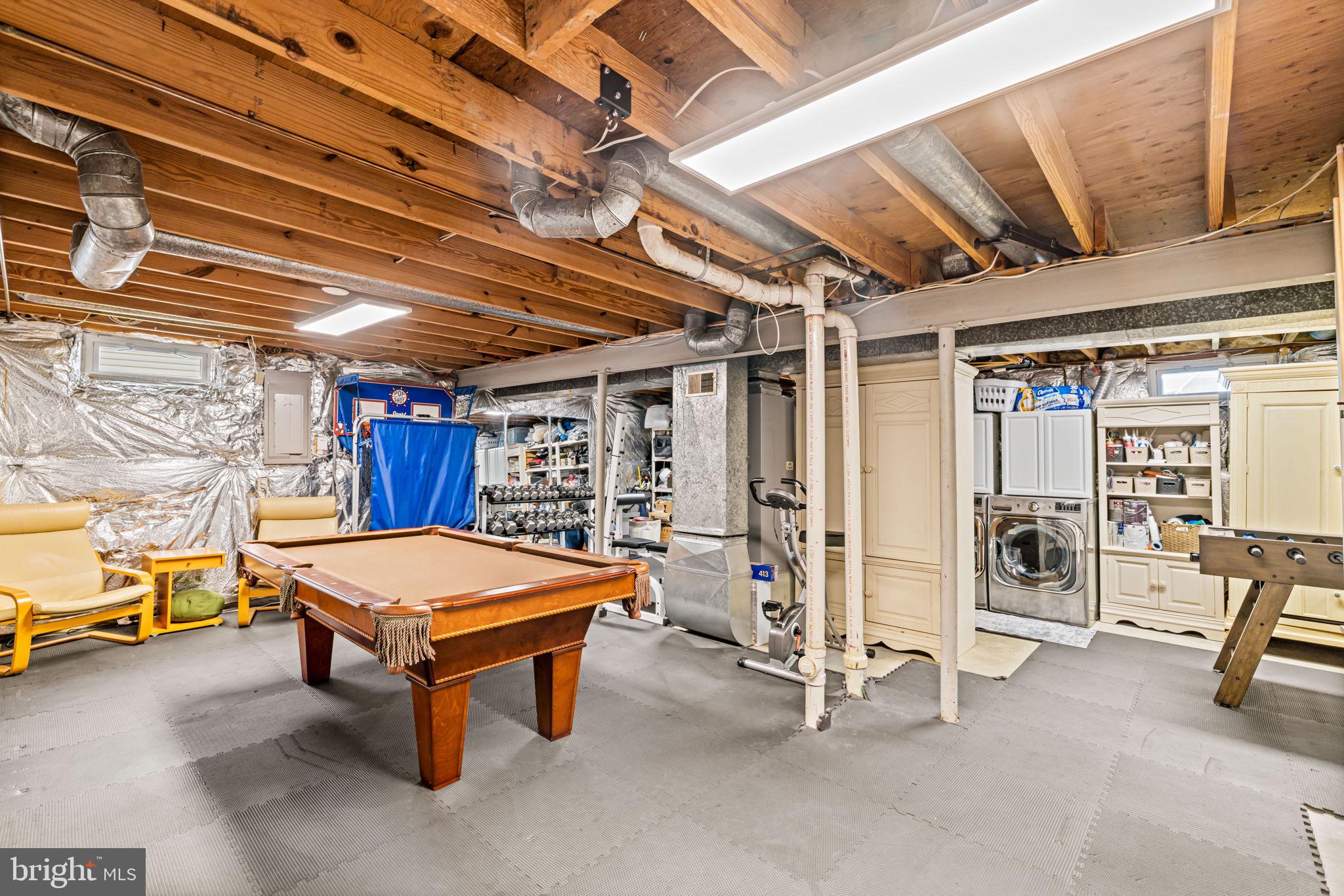 WHEATFIELD - Residential