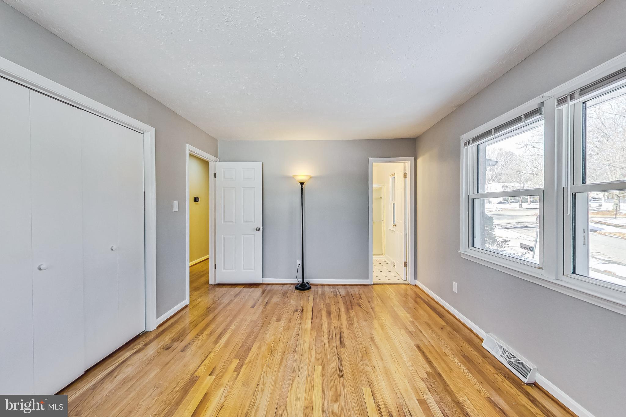 FOREST KNOLLS - Residential