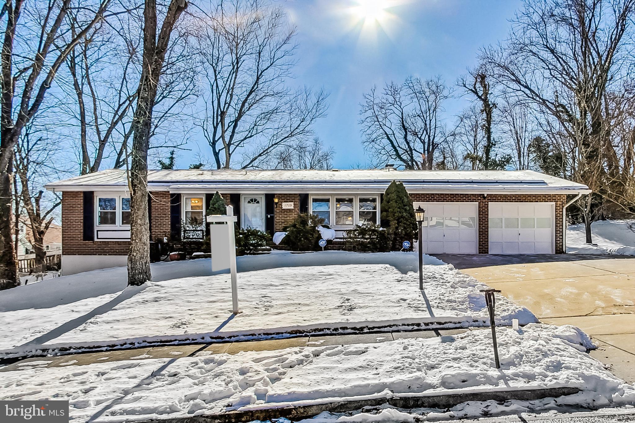 FOREST KNOLLS - Residential