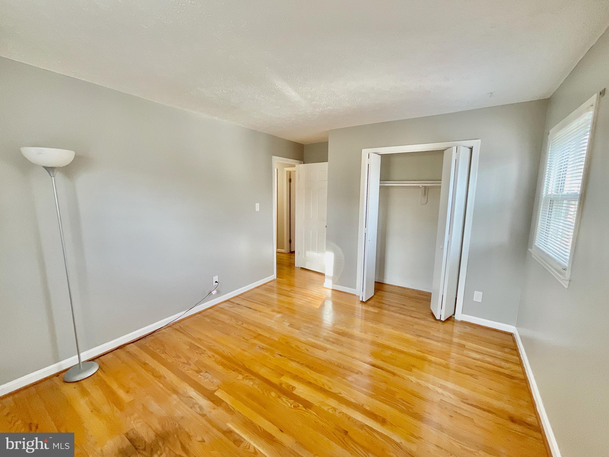 FOREST KNOLLS - Residential