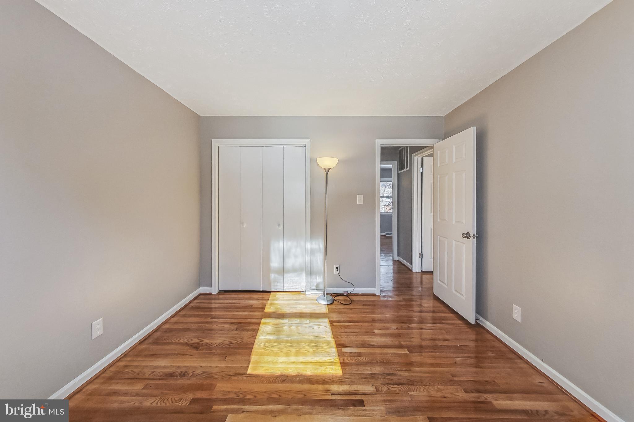 FOREST KNOLLS - Residential