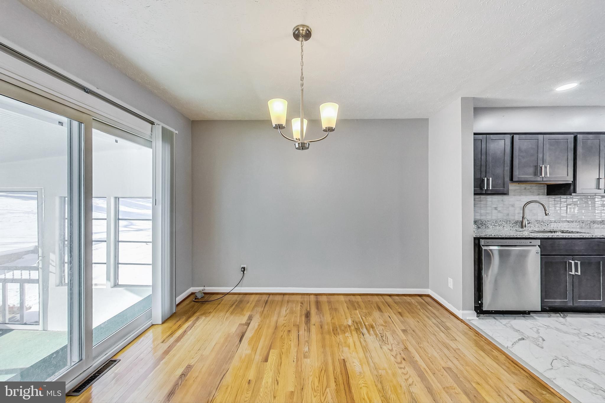 FOREST KNOLLS - Residential