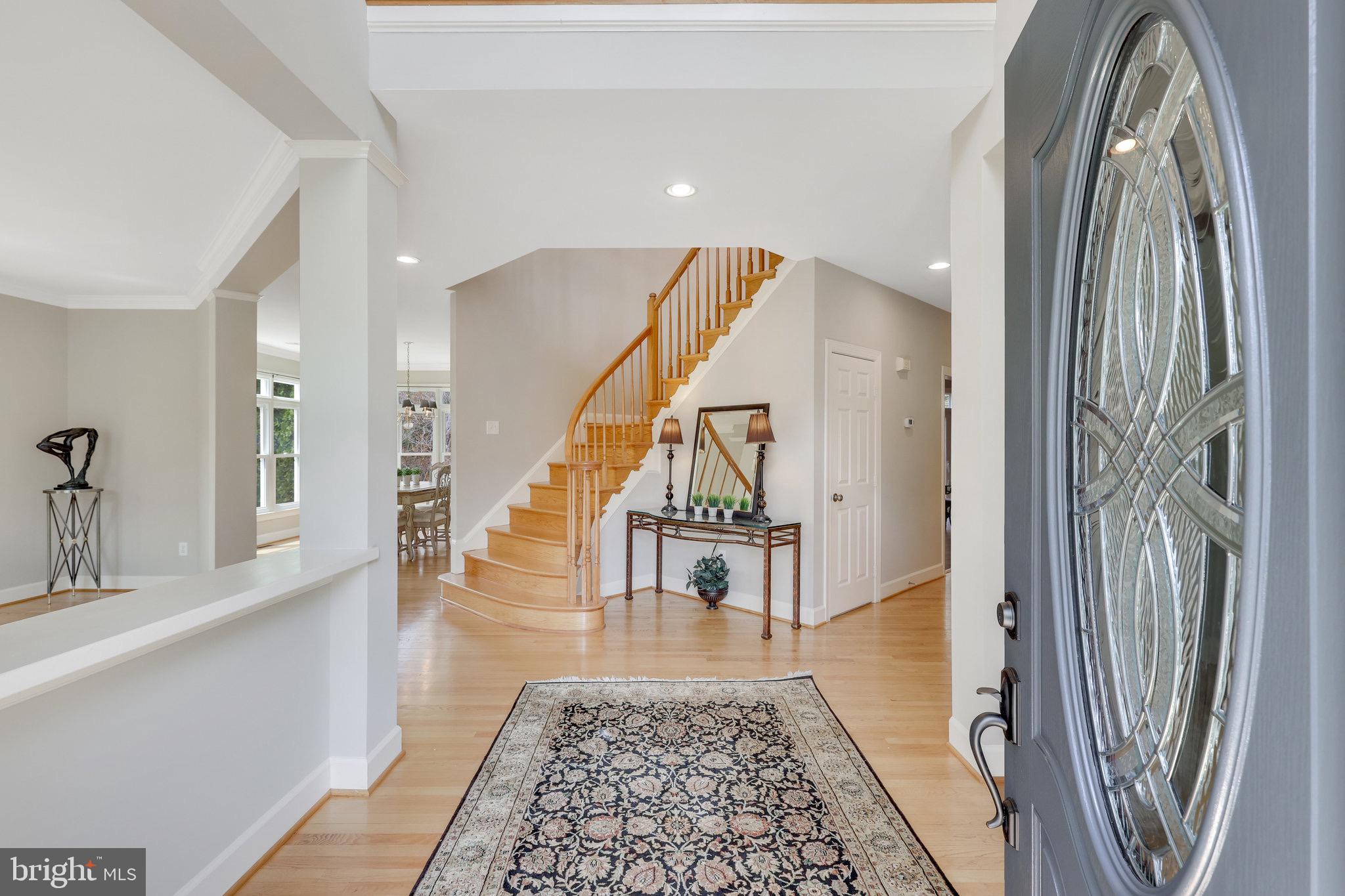 FOX DEN ESTATES - Residential