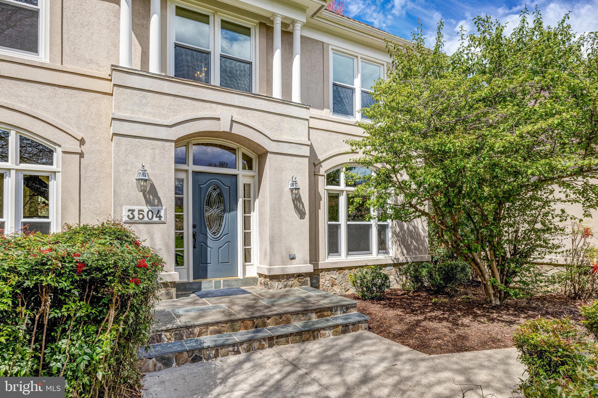 FOX DEN ESTATES - Residential