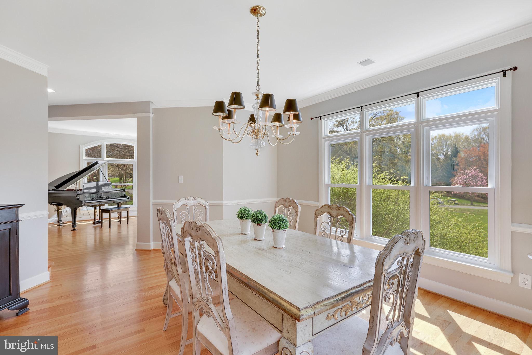 FOX DEN ESTATES - Residential