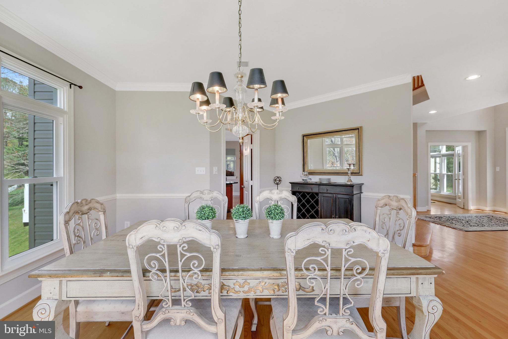 FOX DEN ESTATES - Residential