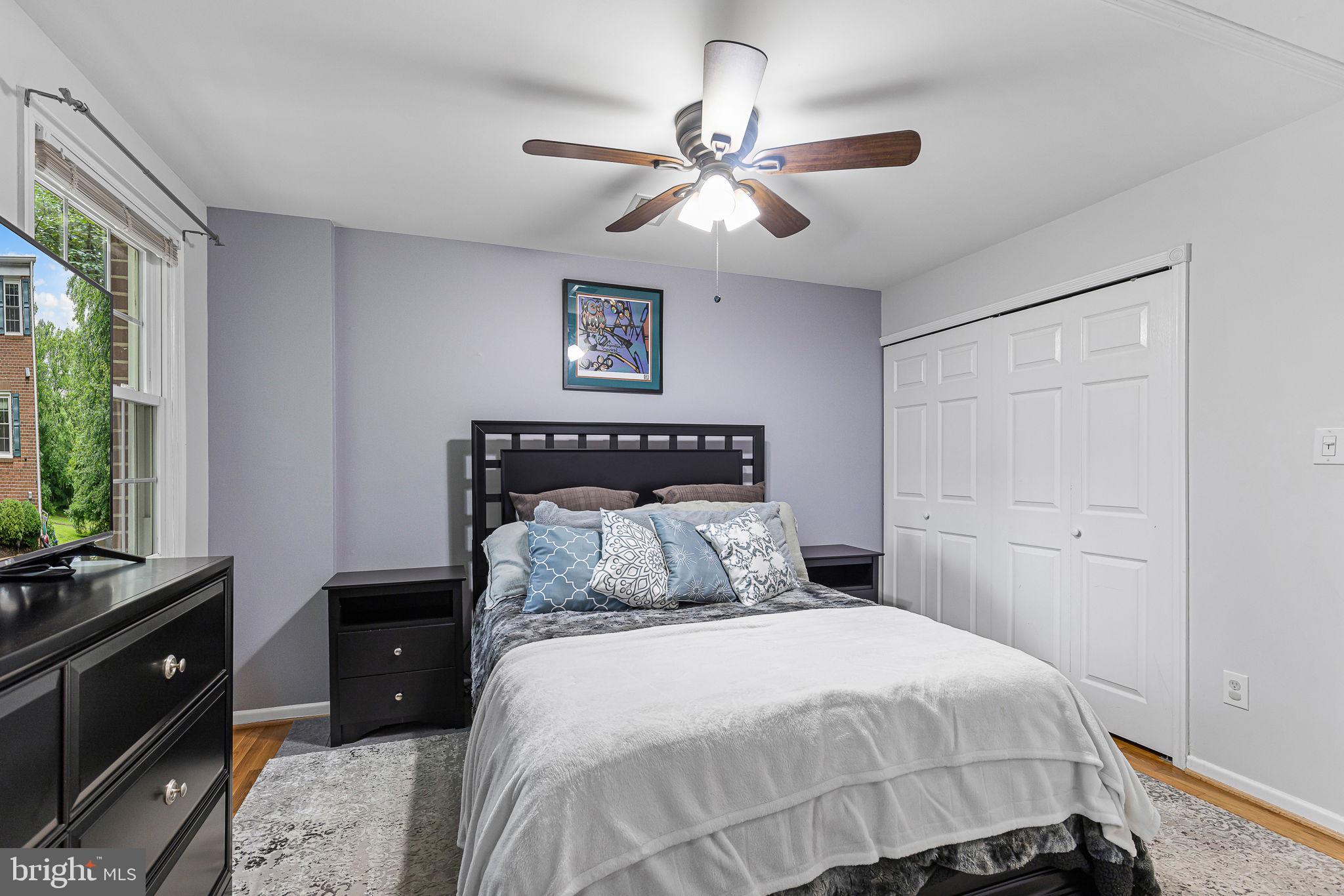 LAKE BRADDOCK - Residential