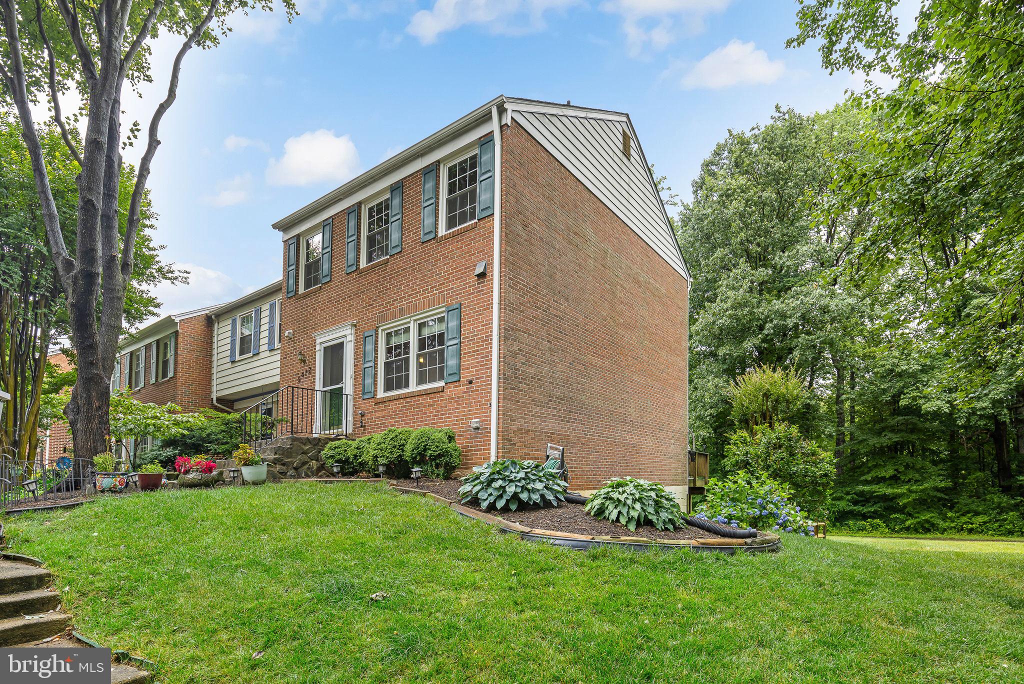 LAKE BRADDOCK - Residential