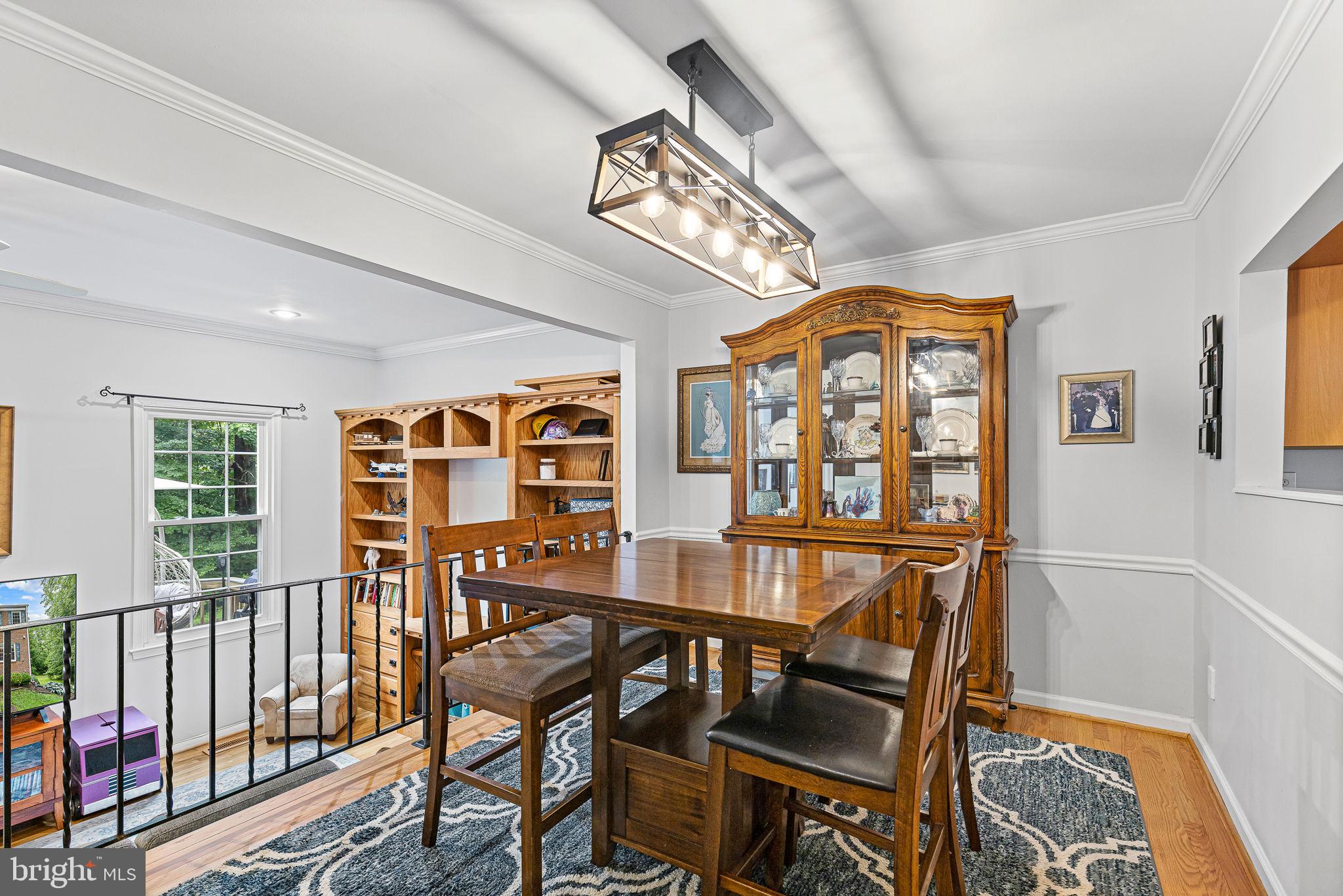 LAKE BRADDOCK - Residential