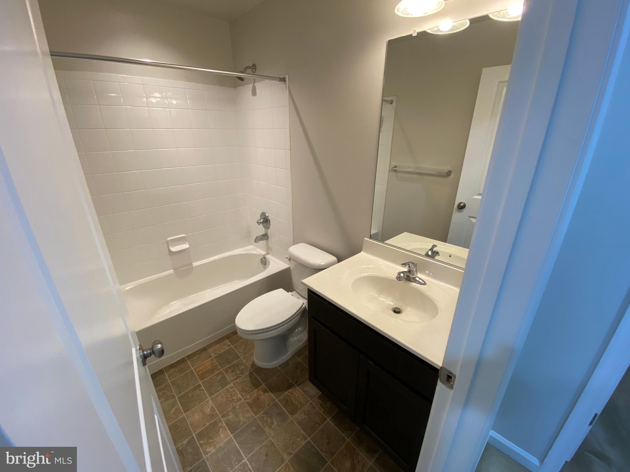 WOODSTREAM - Residential Lease