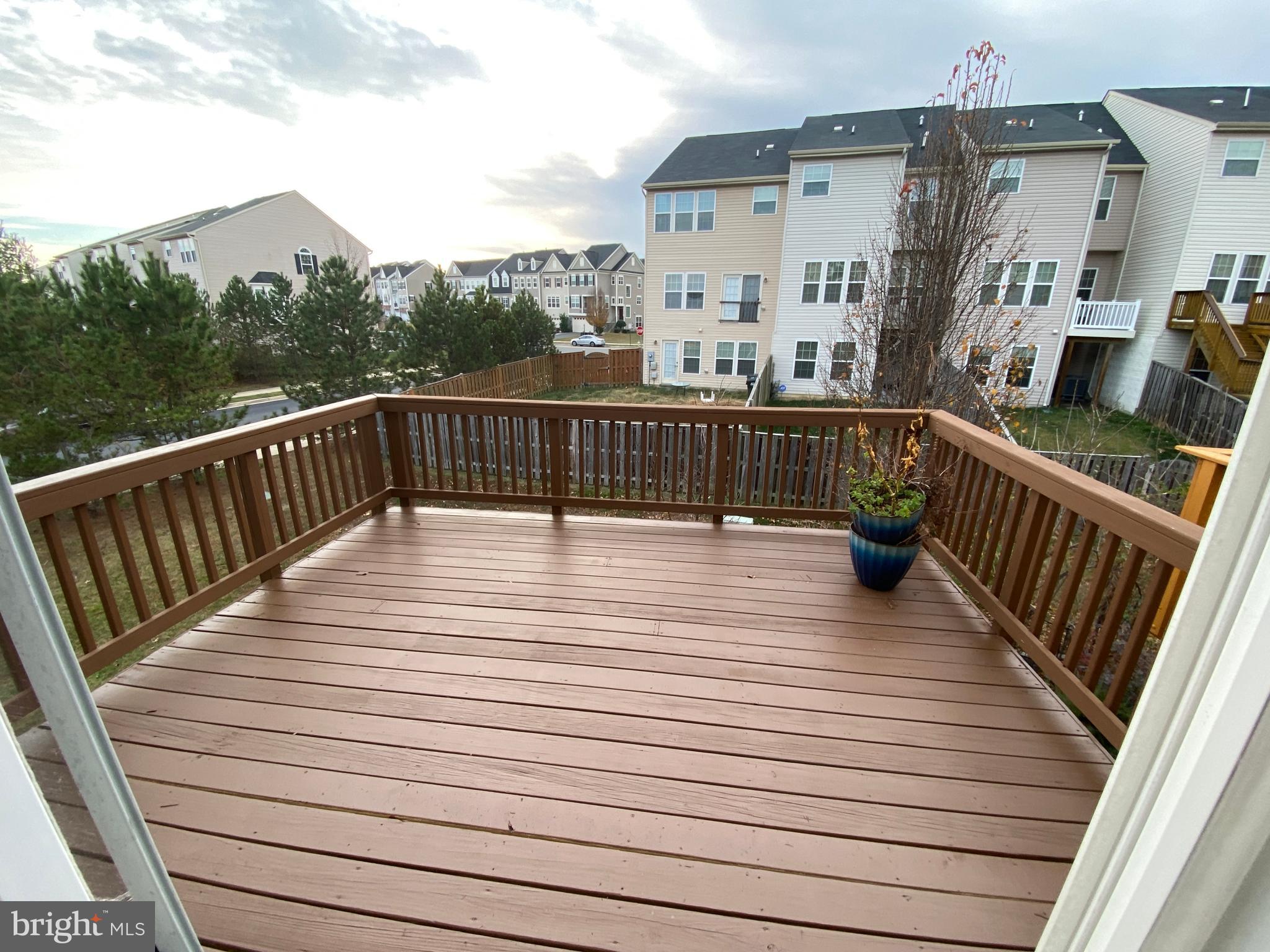 WOODSTREAM - Residential Lease