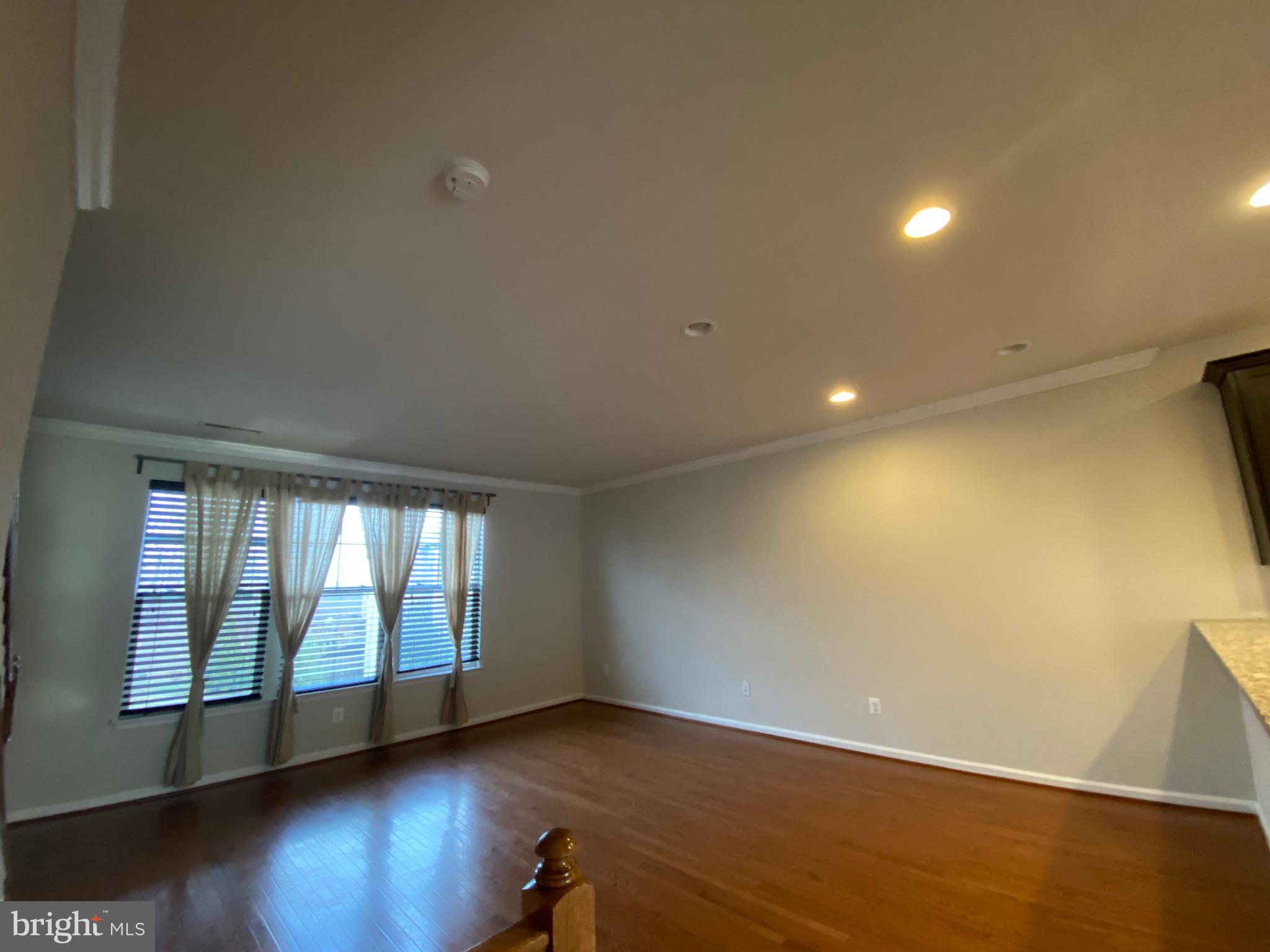 WOODSTREAM - Residential Lease