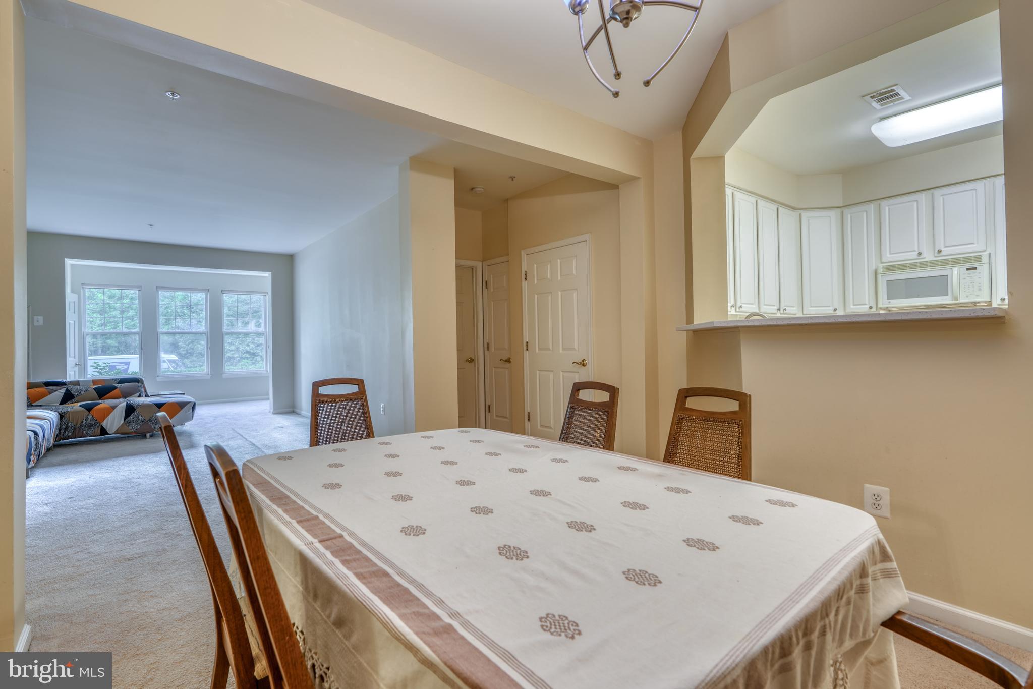 LAKELAND RIDGE - Residential