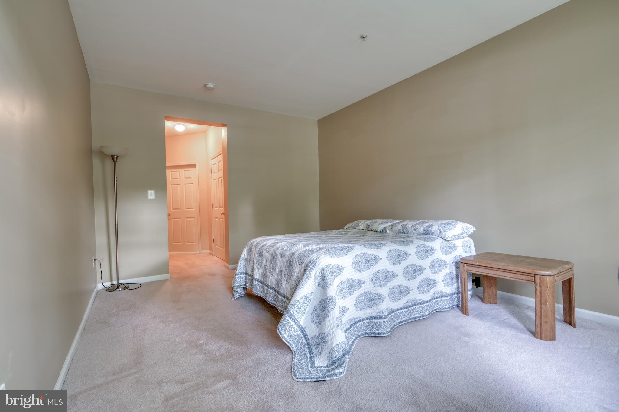 LAKELAND RIDGE - Residential