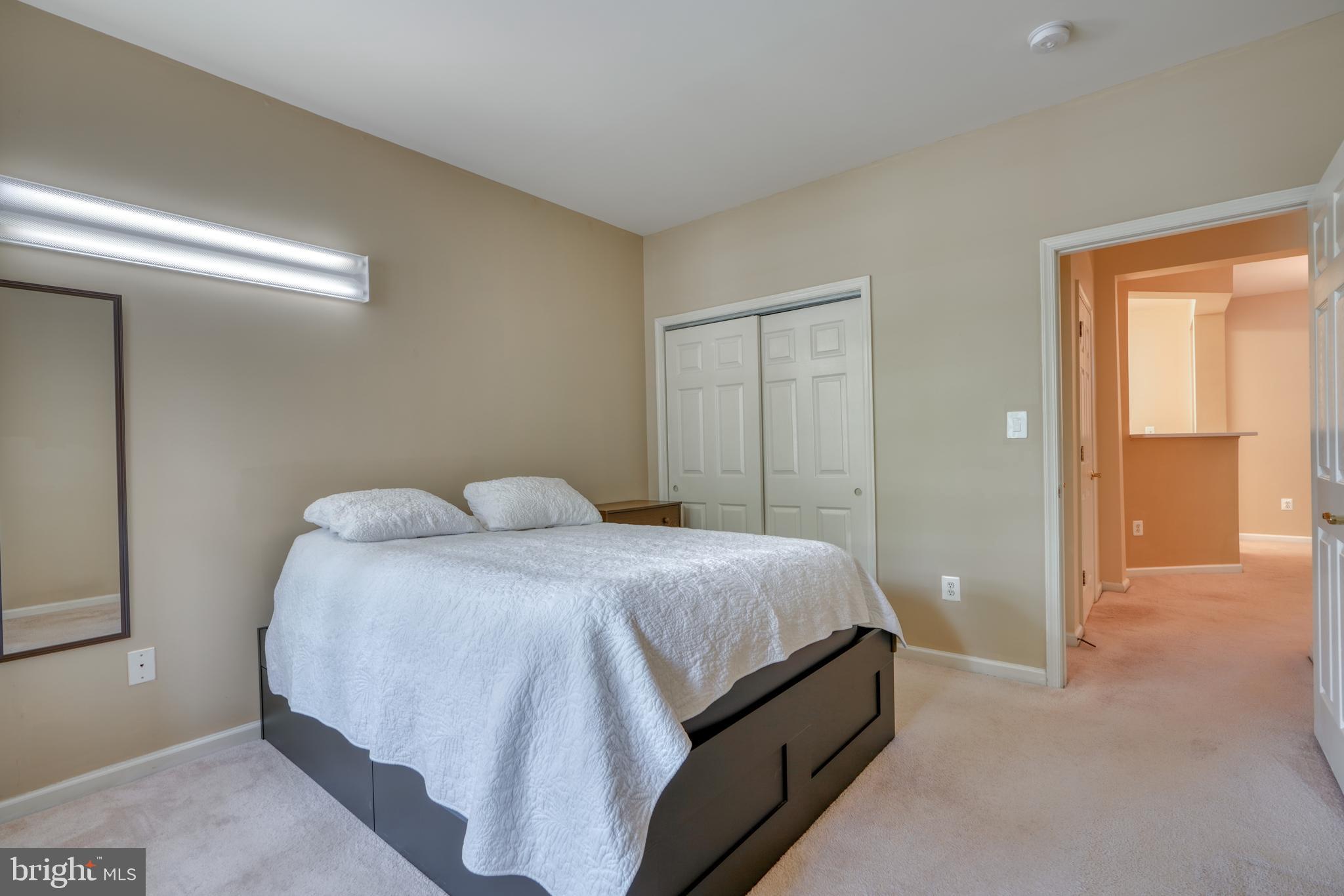 LAKELAND RIDGE - Residential