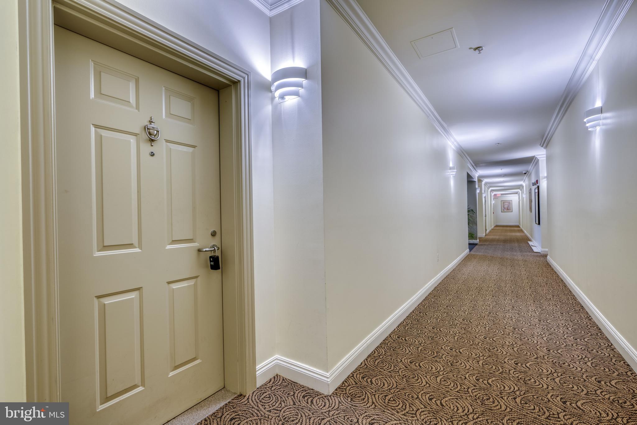 LAKELAND RIDGE - Residential