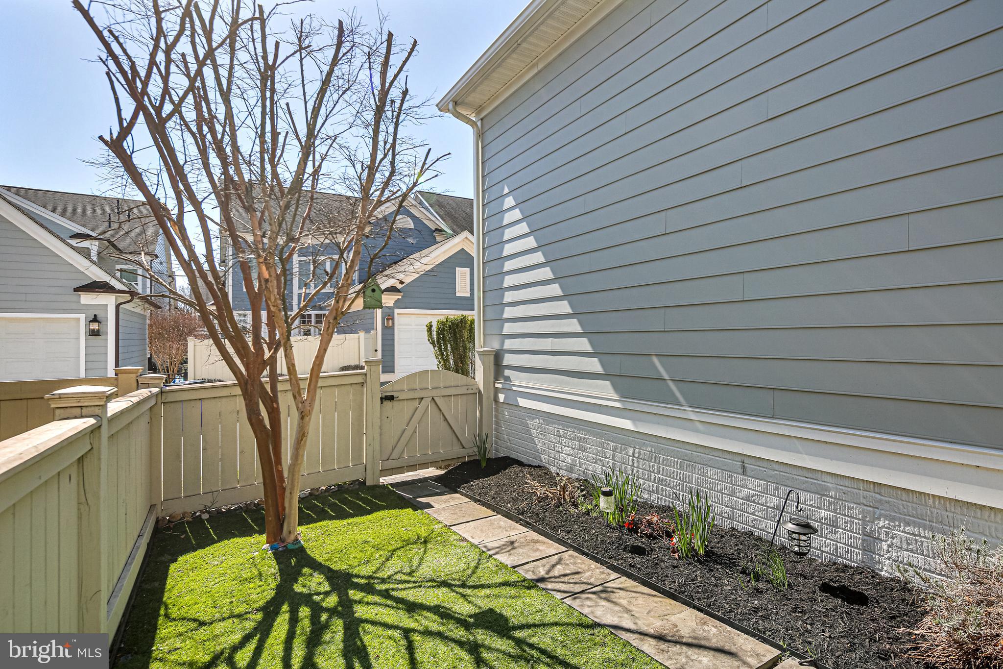 MAPLE LAWN - Residential