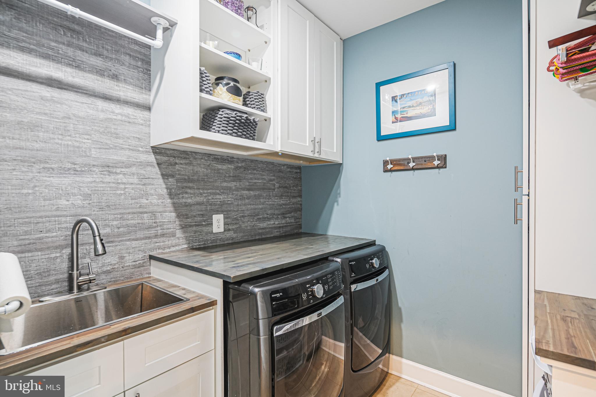 MAPLE LAWN - Residential